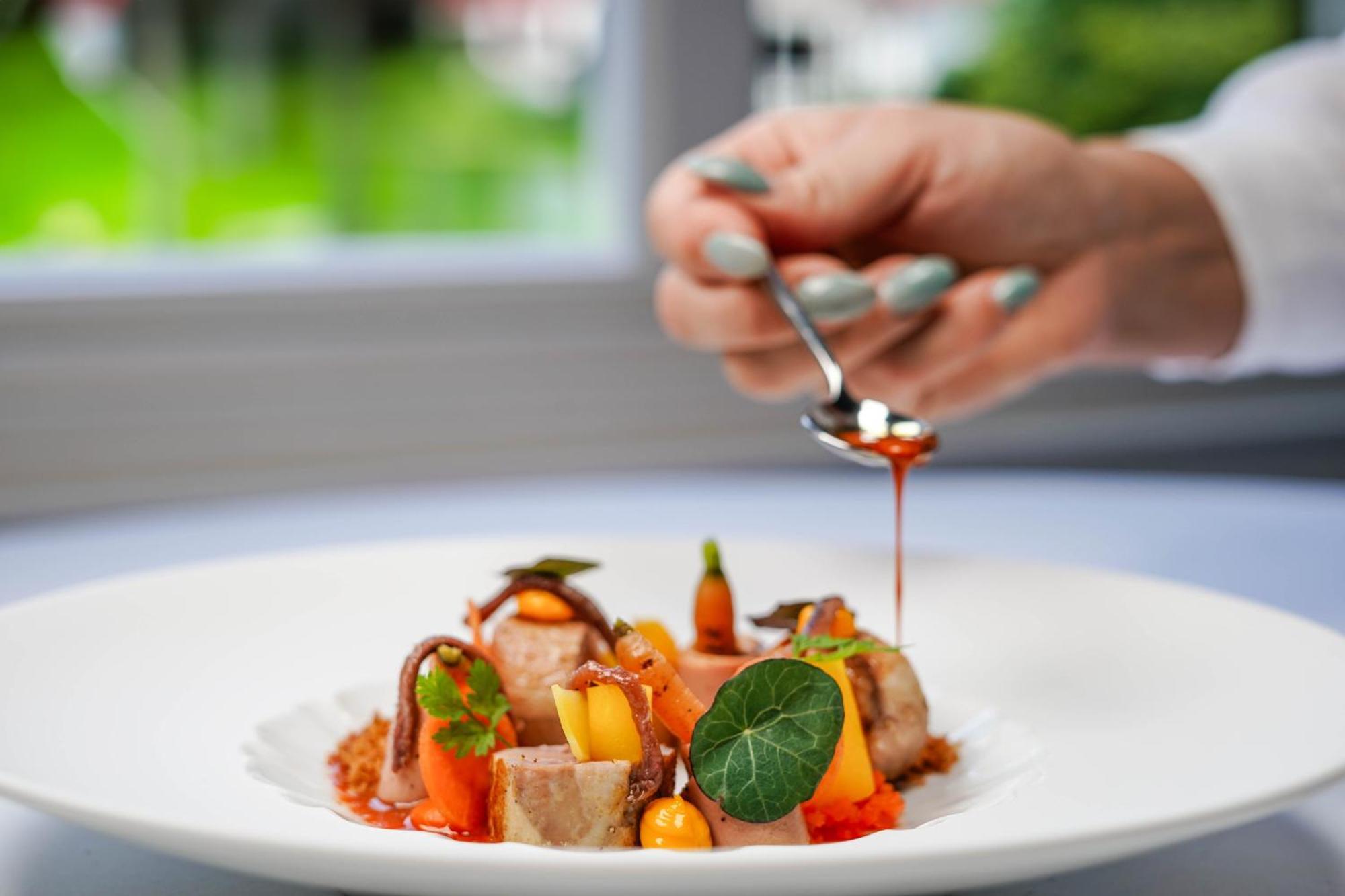 Central Park Voorburg - Relais & Chateaux Екстериор снимка