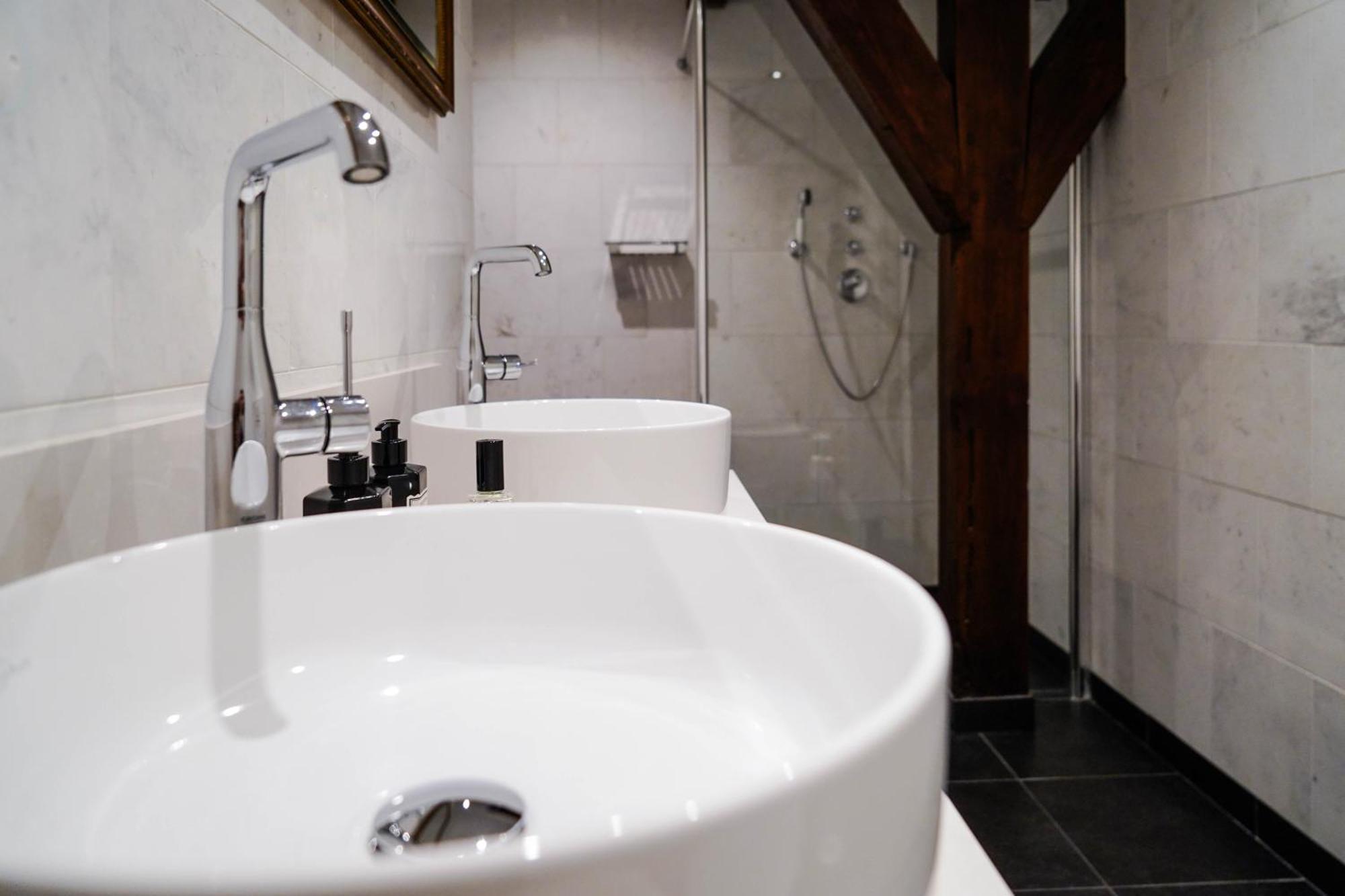 Central Park Voorburg - Relais & Chateaux Стая снимка