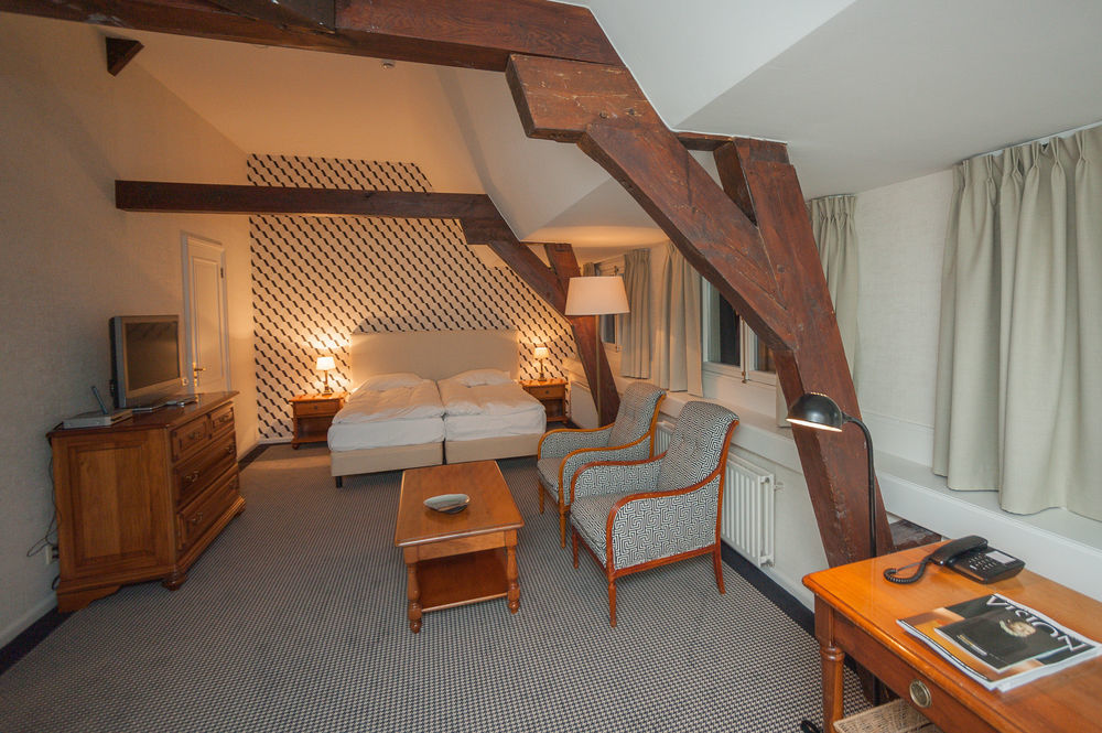 Central Park Voorburg - Relais & Chateaux Екстериор снимка