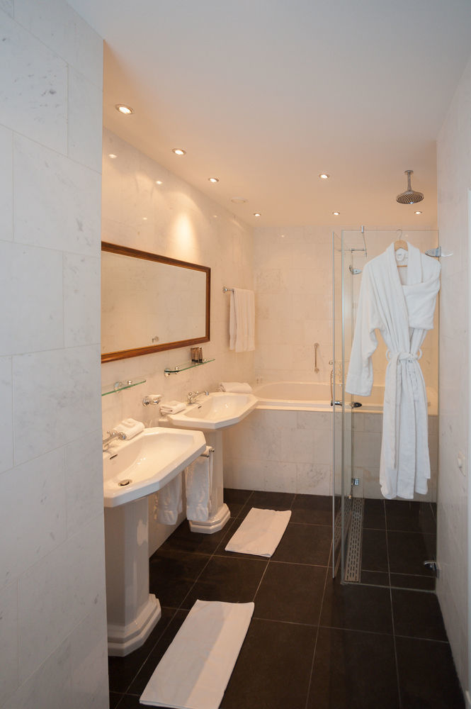 Central Park Voorburg - Relais & Chateaux Екстериор снимка