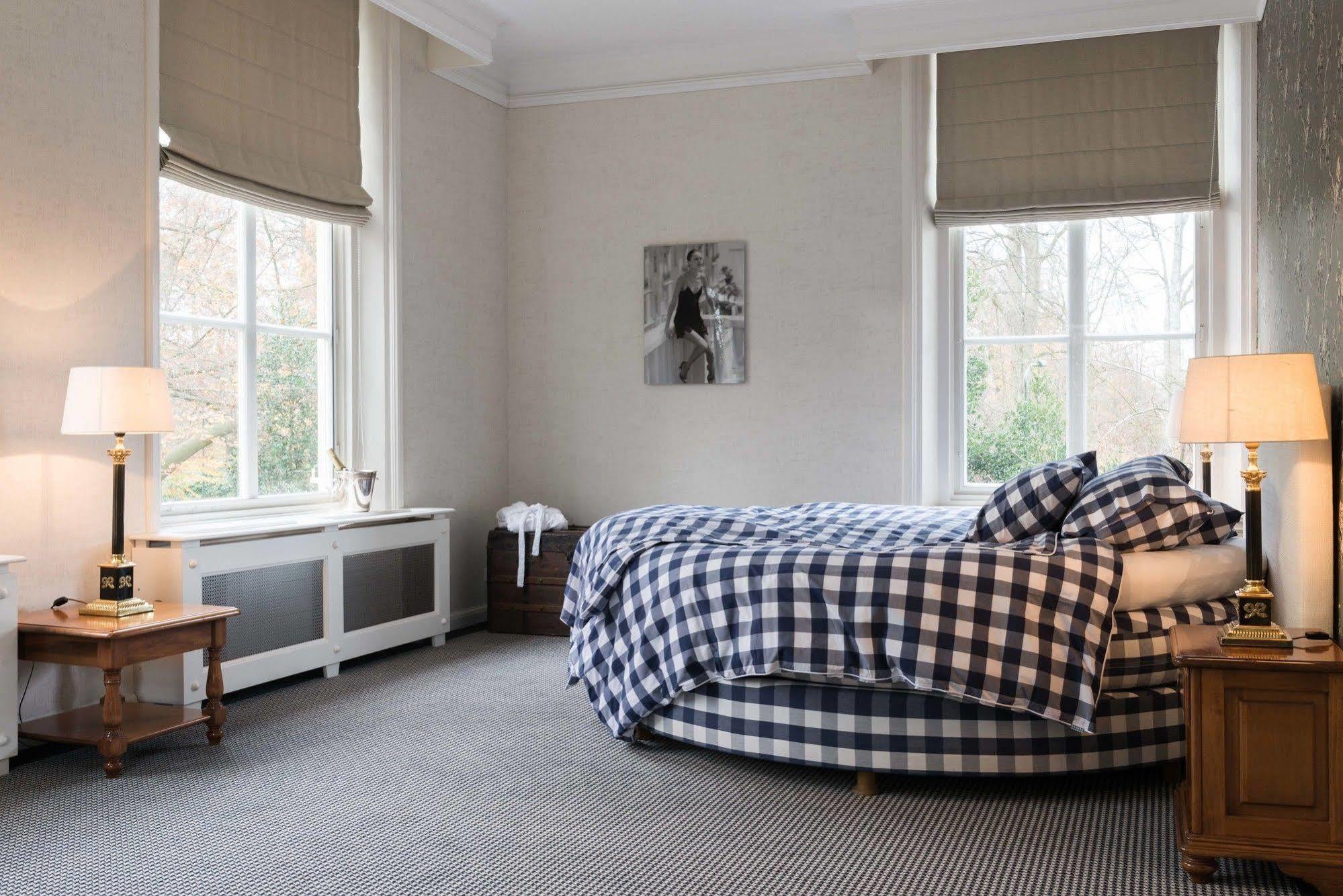 Central Park Voorburg - Relais & Chateaux Екстериор снимка